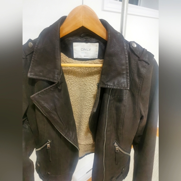 Only leather jacket - Picture 1 of 6